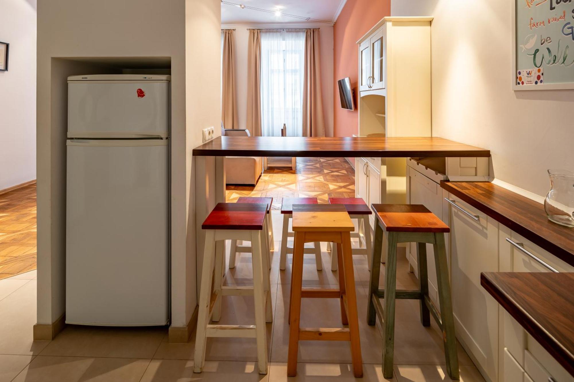 Romari Площа Ринок 28 Apartment Lviv Exterior photo